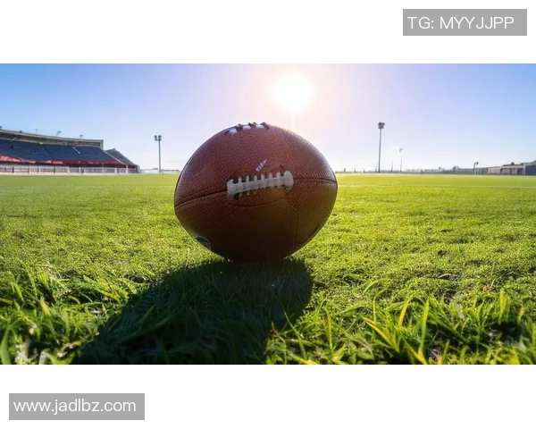 万人瞩目的足球巨星如何在绿茵场上书写传奇人生