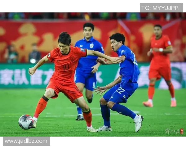 国足惨败泰国1比5首发阵容分析与比赛回顾