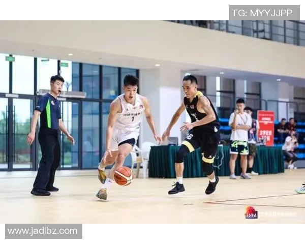 东台篮球明星名单全解析与球员成就回顾 东台篮球明星名单全解析与球员成就回顾